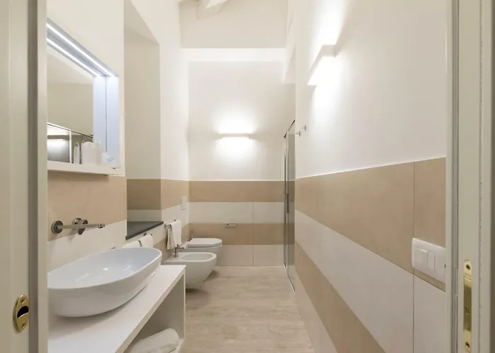 1900 게스트하우스